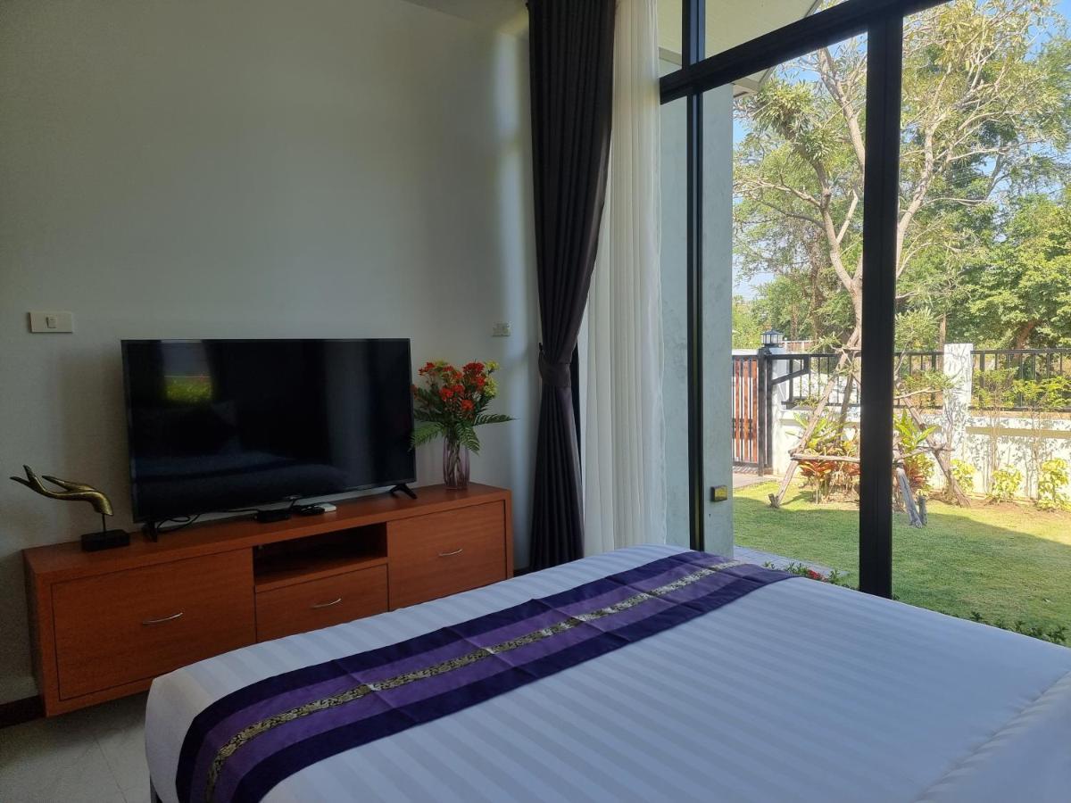 Baan Dalah Pool Villa Buriram Exterior foto
